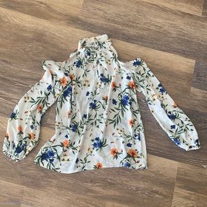 Wayf cold shoulder spring top - xs